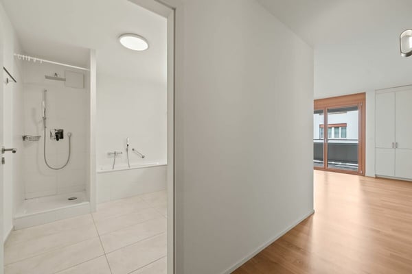 Grosszügiges Wohnen auf einer Etage -  1.5-Zimmer-Wohnung am Spalentor 8