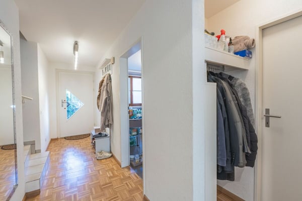 Ihr neues Zuhause an der Birsig - stilvoll wohnen auf drei Etagen 2