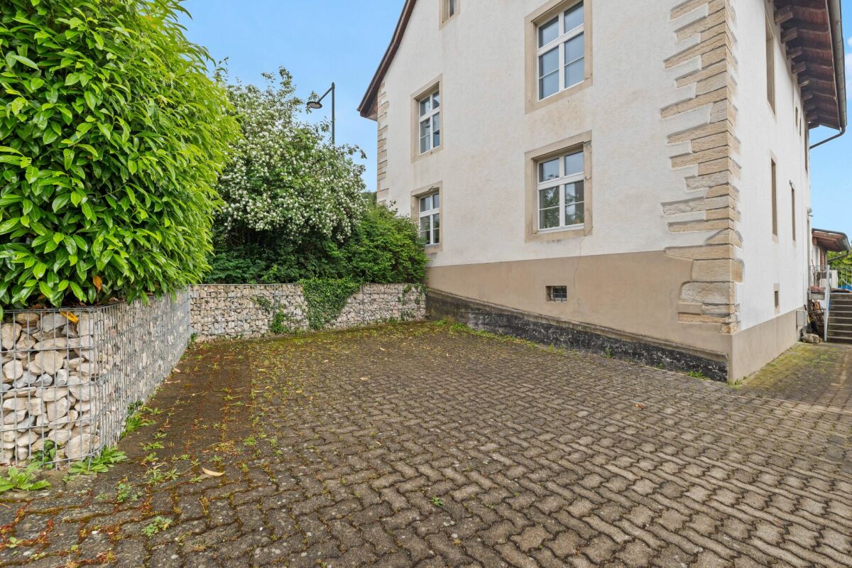 Stilvoller Büroraum in historischem Gebäude - sofort bezugsbereit