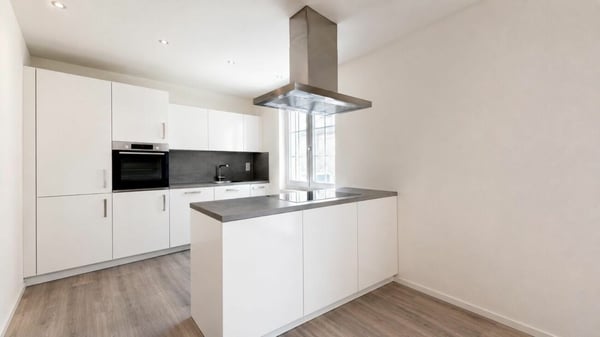 Grösszügige Terassenwohnung im Stedtli 4