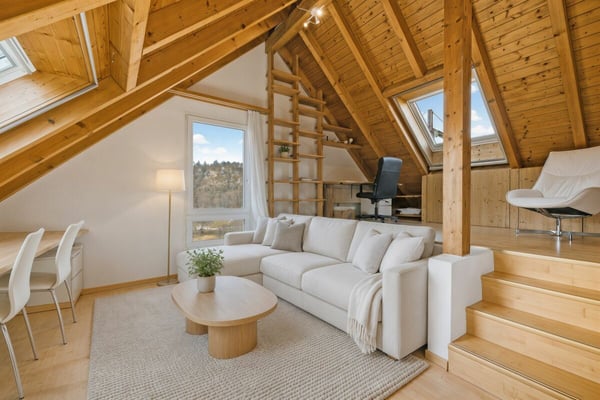 Grosszügiges 6.5-Zimmer Einfamilienhaus mit Pool & Wintergarten 14