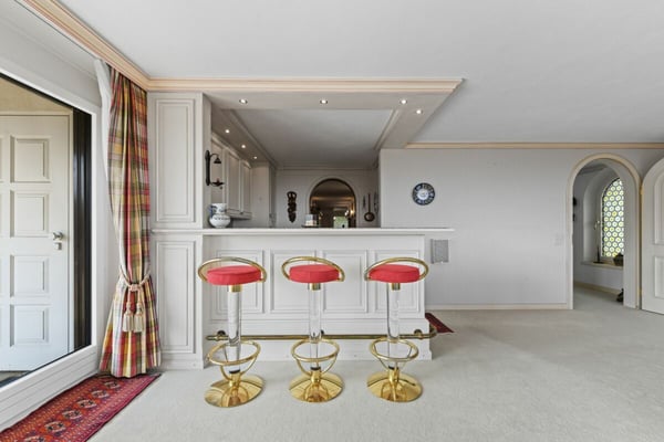 Villa mit Einliegerwohnung, Pool und Weitsicht - ein Zuhause voller Möglichkeiten 33