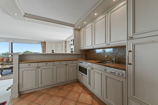 Villa mit Einliegerwohnung, Pool und Weitsicht - ein Zuhause voller Möglichkeiten 31