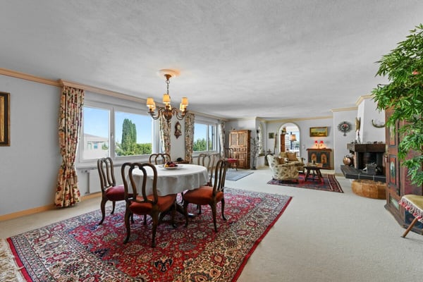 Villa mit Einliegerwohnung, Pool und Weitsicht - ein Zuhause voller Möglichkeiten 20