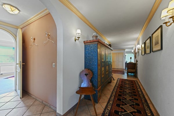 Villa mit Einliegerwohnung, Pool und Weitsicht - ein Zuhause voller Möglichkeiten 30