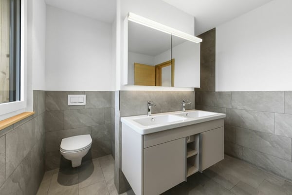 Modernes 1.5-Zimmer-Doppeleinfamilienhaus mit Gartenidylle und hochwertiger Ausstattung 11