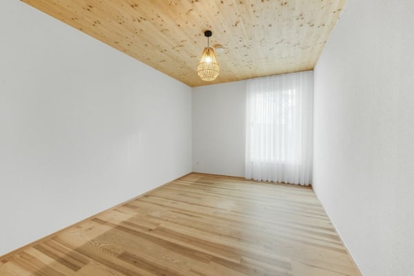 Modernes 1.5-Zimmer-Doppeleinfamilienhaus mit Gartenidylle und hochwertiger Ausstattung 22