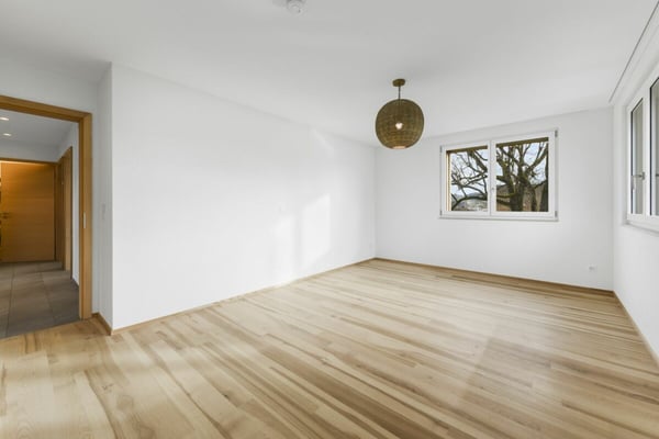 Modernes 1.5-Zimmer-Doppeleinfamilienhaus mit Gartenidylle und hochwertiger Ausstattung 13