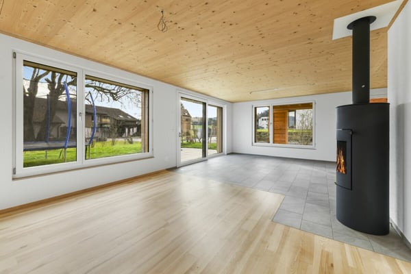 Modernes 1.5-Zimmer-Doppeleinfamilienhaus mit Gartenidylle und hochwertiger Ausstattung 2