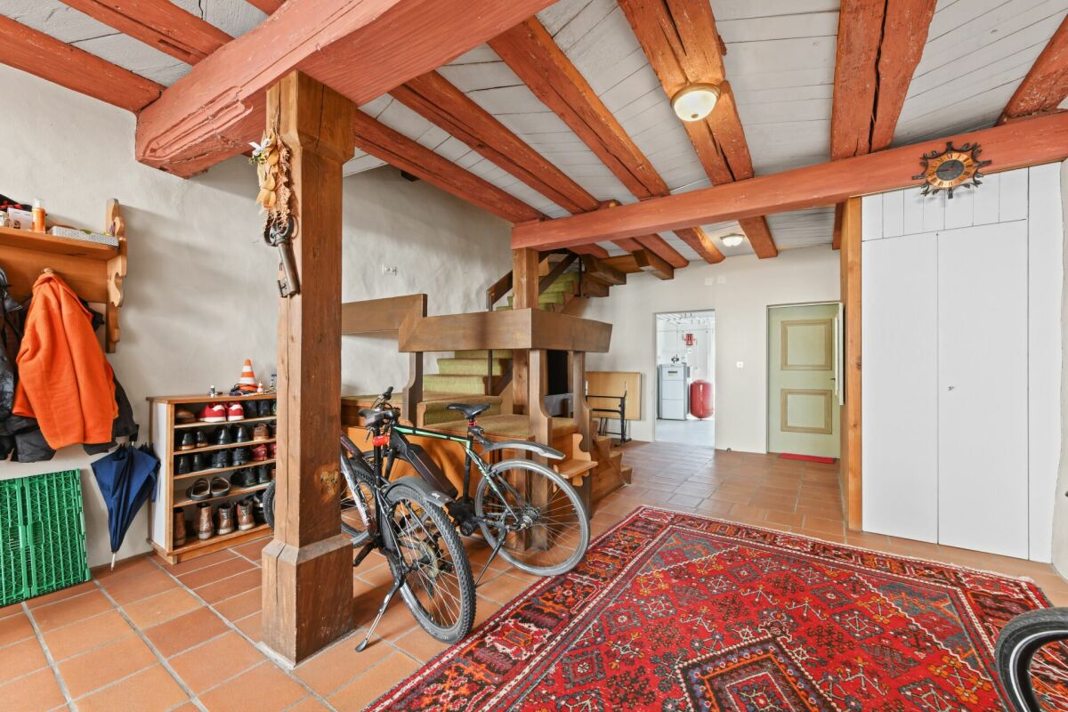 Charme et perspective - appartement-maisonnette unique dans le coeur de Wil SG