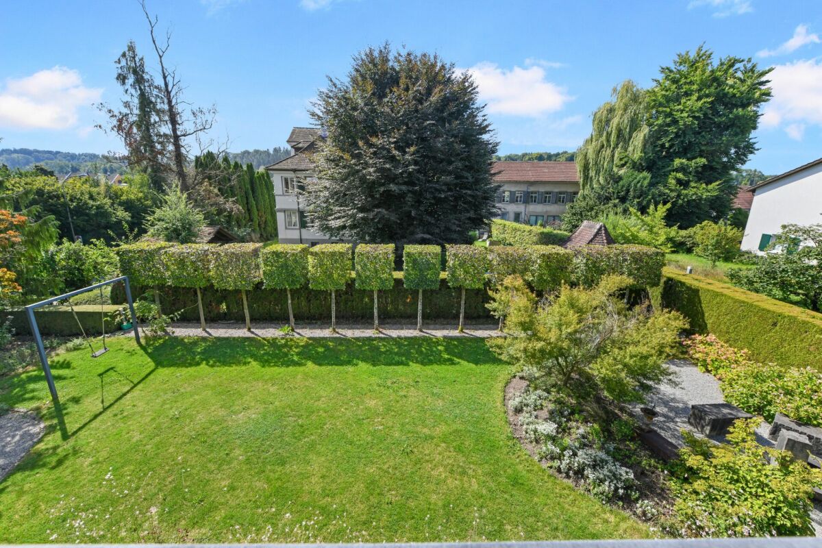Historische Jugendstilvilla mit Charme, grossem Garten und viel Platz für Ihre Wohnträume