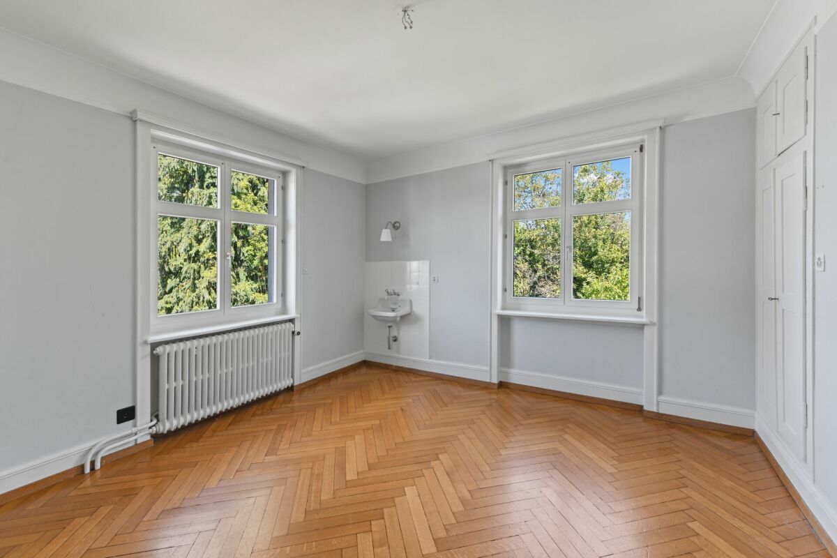 Historische Jugendstilvilla mit Charme, grossem Garten und viel Platz für Ihre Wohnträume