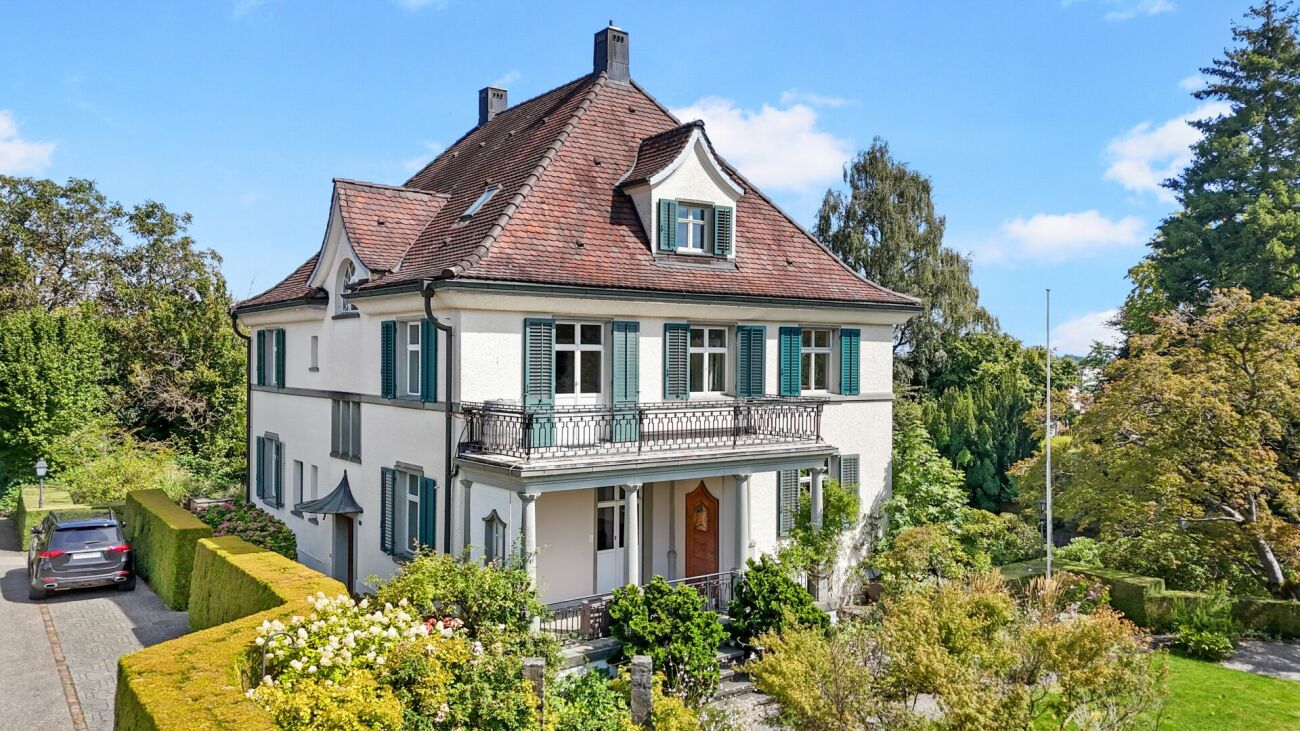 Historische Jugendstilvilla mit Charme, grossem Garten und viel Platz für Ihre Wohnträume
