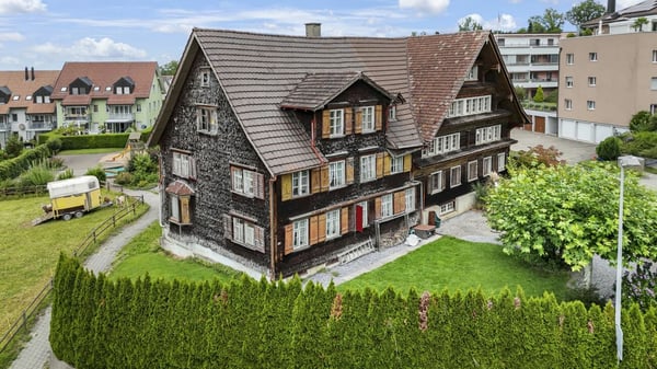 6.5 ZIMMER DOPPELEINFAMILIENHAUS MIT GROSSEM GARTEN UND EINLIEGERWOHNUNG 23