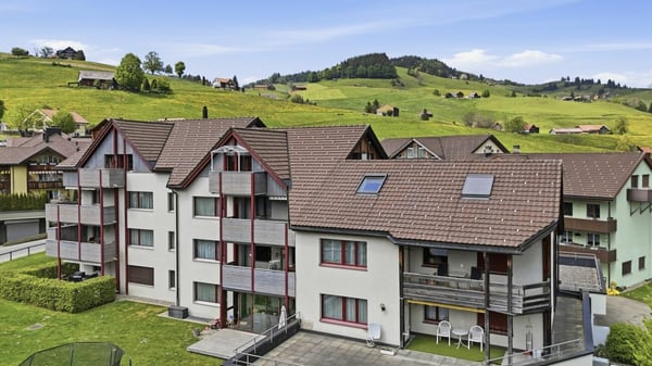 Charmante kernsanierte Dachwohnung mit Balkon und Weitsicht in idyllischem Urnäsch 27