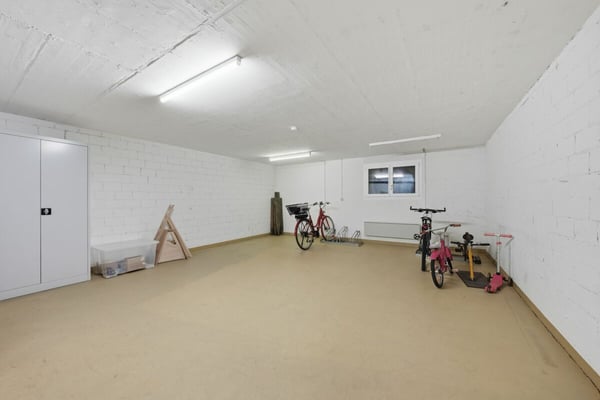 Charmante kernsanierte Dachwohnung mit Balkon und Weitsicht in idyllischem Urnäsch 23