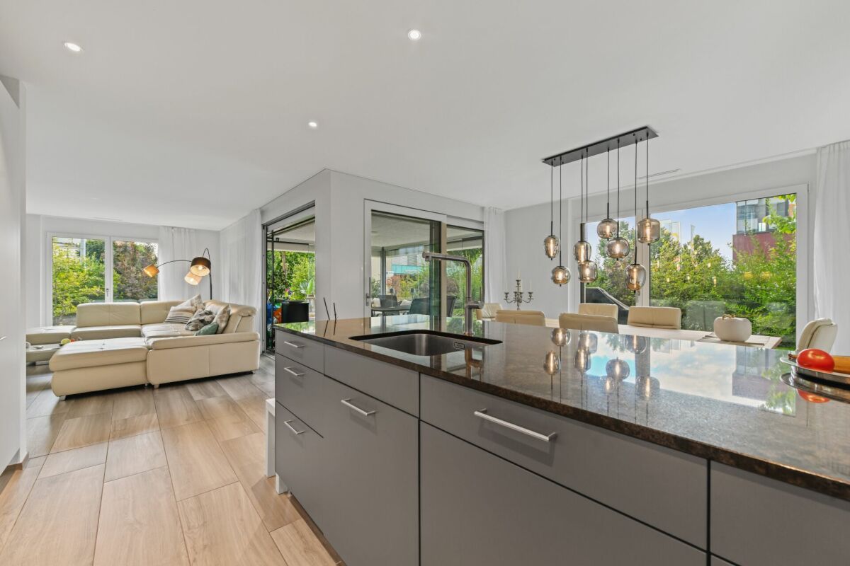 Exklusive Gartenwohnung mit Terrasse und idyllischem Garten in zentraler Lage