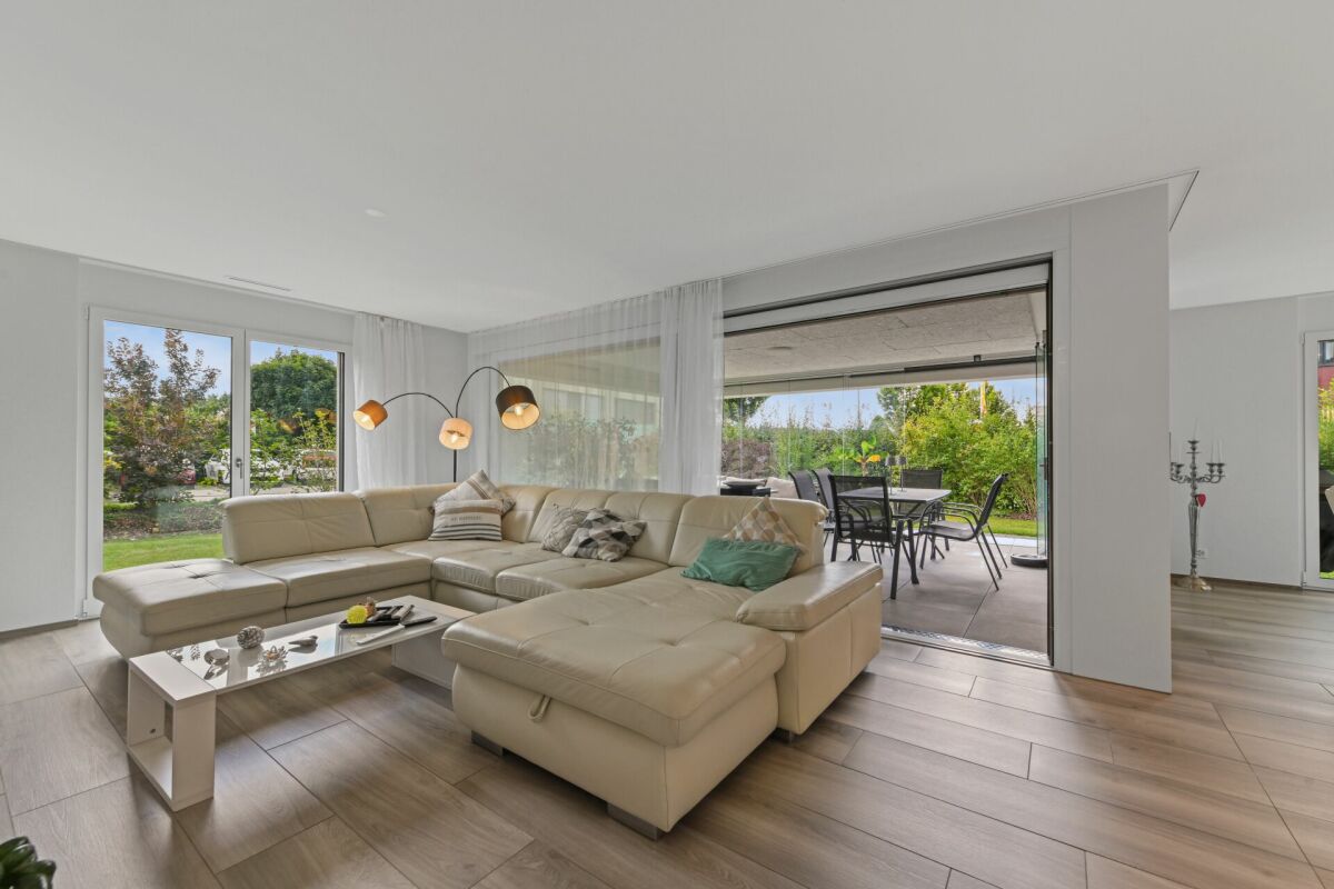 Exklusive Gartenwohnung mit Terrasse und idyllischem Garten in zentraler Lage