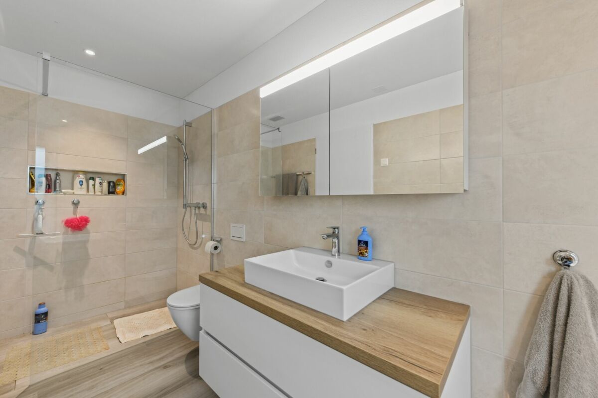 Exklusive Gartenwohnung mit Terrasse und idyllischem Garten in zentraler Lage