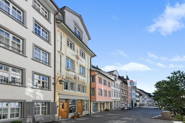 Mietkauf: Zeitlose Eleganz mit Weitblick - stilvolle Maisonette-Dachwohnung im Herzen von Wil SG 28