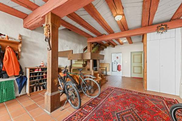 Mietkauf: Zeitlose Eleganz mit Weitblick - stilvolle Maisonette-Dachwohnung im Herzen von Wil SG 24