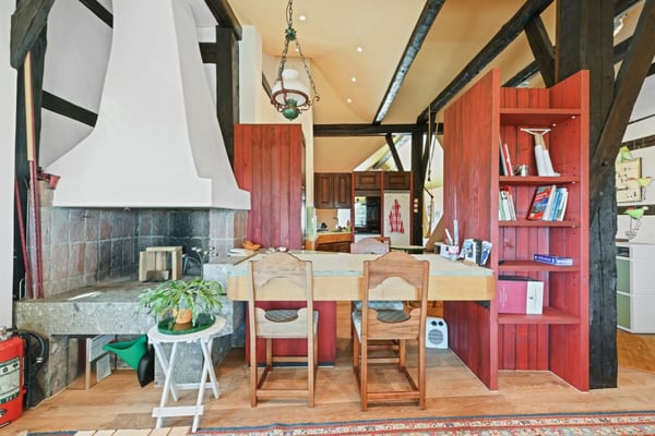 Mietkauf: Zeitlose Eleganz mit Weitblick - stilvolle Maisonette-Dachwohnung im Herzen von Wil SG 6