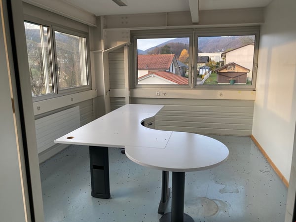 Local commercial / industriel à louer à Orvin  – de 20 à 380 m2 à louer 9