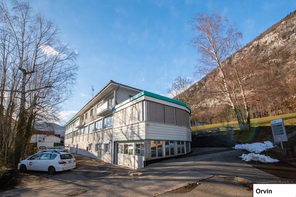 Local commercial / industriel à louer à Orvin  – de 20 à 380 m2 à louer 10