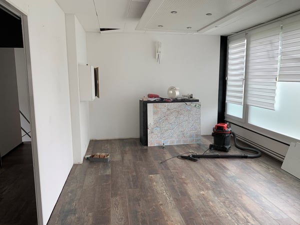 Espace d'environ 220m2 à louer pour toute activité 8