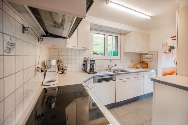 Wohnen im Grünen – charmantes Einfamilienhaus mit eigenem Waldstück in Ulisbach 18