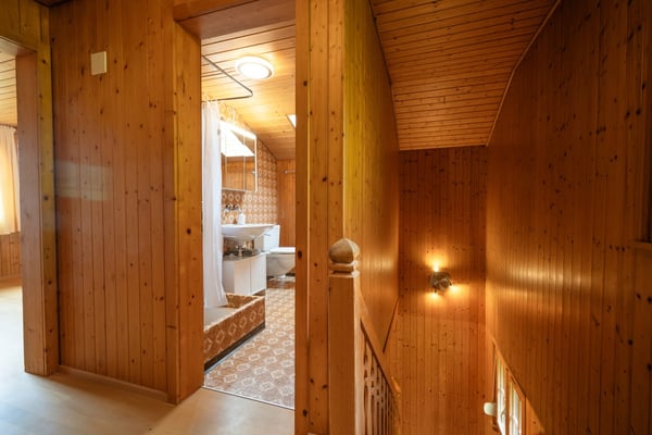 Wohnen im Grünen – charmantes Einfamilienhaus mit eigenem Waldstück in Ulisbach 30