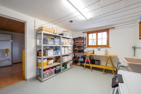 Wohnen im Grünen – charmantes Einfamilienhaus mit eigenem Waldstück in Ulisbach 13