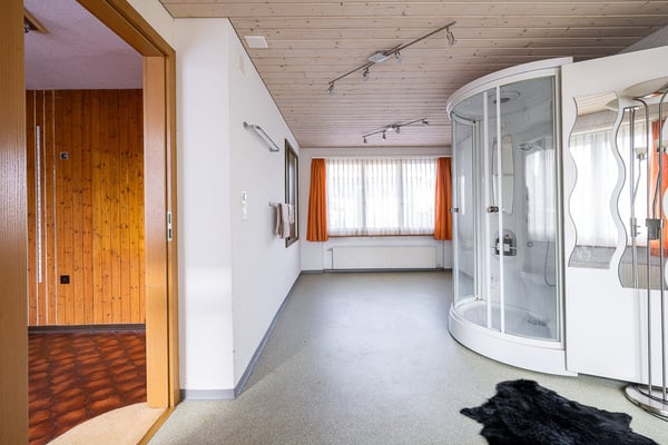 Zweifamilienhaus mit Potenzial 26