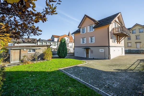 Zweifamilienhaus mit Potenzial 1