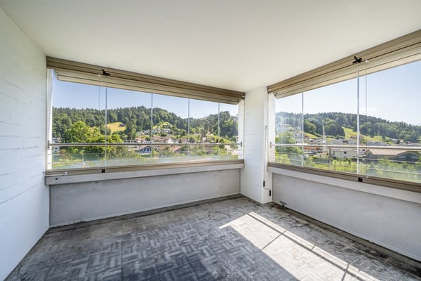 Geräumige 4.5-Zimmer-Wohnung mit Balkon und schöner Aussicht auf die Churfirsten 13
