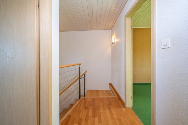 Gemütliches Doppeleinfamilienhaus mit grünem Rückzugsort 23