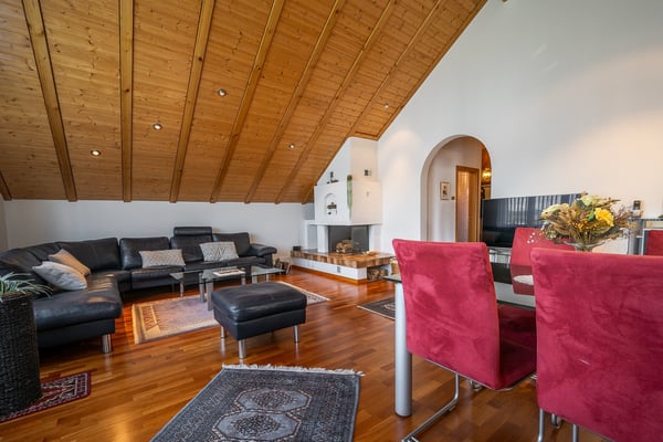 Grosszügige 4.5-Zimmer-Dachwohnung in Niederuzwil 8
