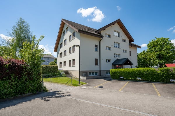 Grosszügige 4.5-Zimmer-Dachwohnung in Niederuzwil 27