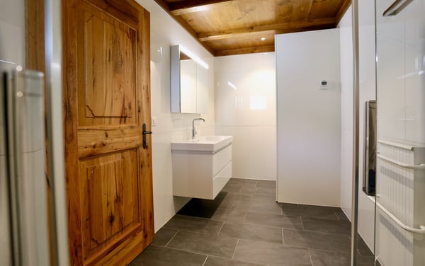 Charmante Neubauwohnung mit Bergblick in Habkern 24