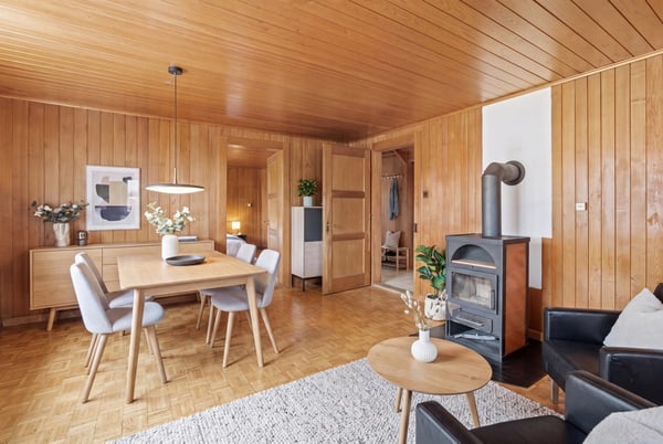 Bauernhaus / Ferienhaus mit separaten Doppelgaragen 30