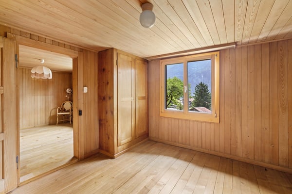Bauernhaus / Ferienhaus mit separaten Doppelgaragen 43