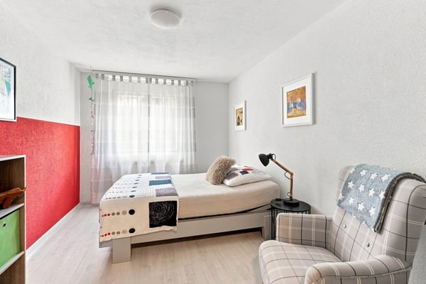 Familienfreundliche 5.5-Zimmer-Gartenwohnung - zentral in Meiringen 24