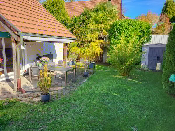 Exklusives Wohnerlebnis: modernes 7.5-Zimmer-Haus an bester Lage 3