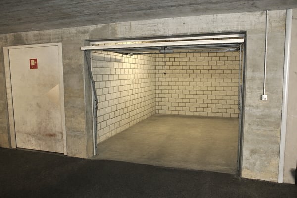 Helle 3.5 Zimmer Dachwohnung mit Galerie 13