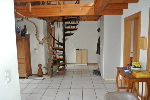 Helle 3.5 Zimmer Dachwohnung mit Galerie 5