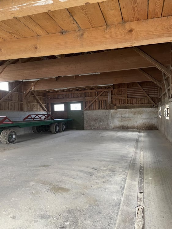 VENDRE - Ferme d'exception aux Franches-Montagnes avec potentiel unique 11