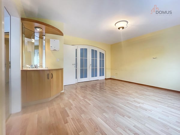 louer ? Bureaux polyvalents de 16 m² en face de la gare de Delémont 8