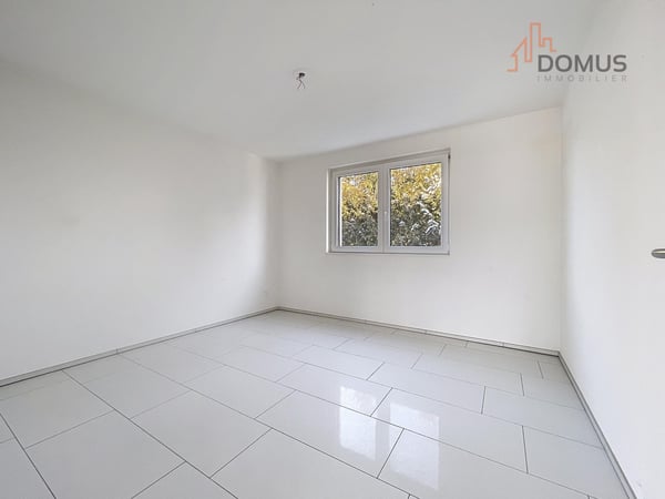 Spacieux appartement moderne avec grande terrasse dans immeuble récent 7