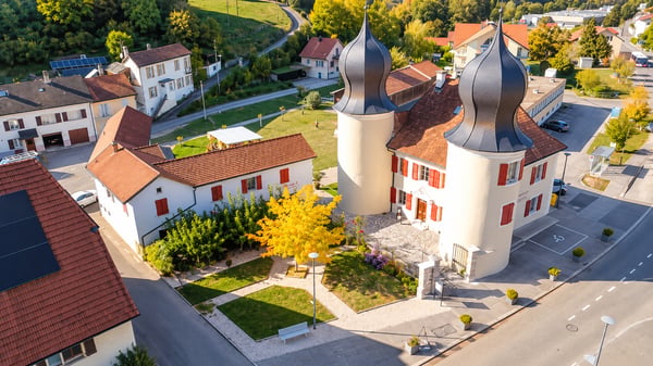 UNE OPPORTUNITÉ D'INVESTISSEMENT AU COEUR DU TERROIR JURASSIEN 2