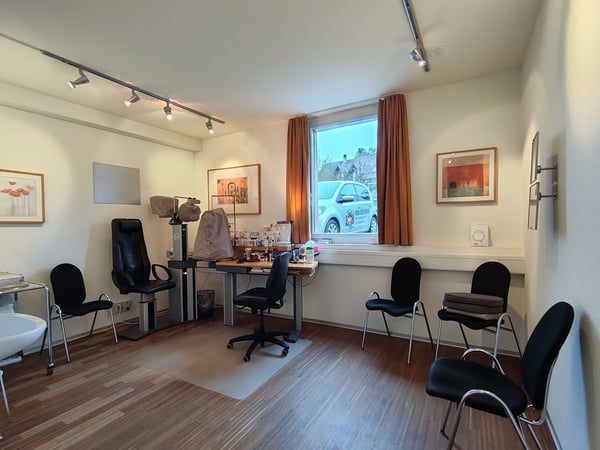 Praxisraum zu vermieten / verkaufen  Bodenmattstrasse 1, Schmitten 3